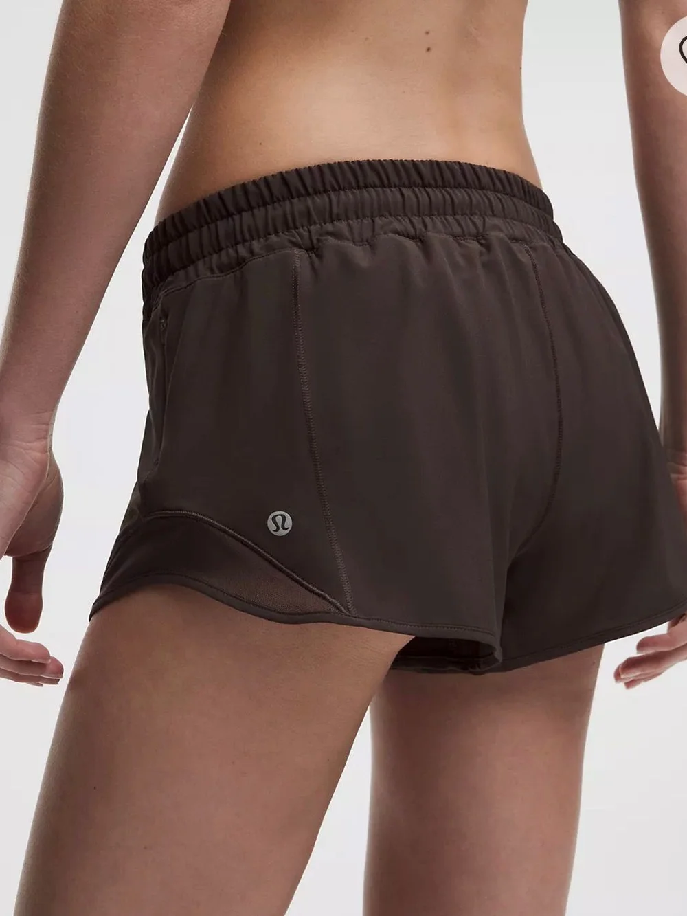Lululemon Hotty Hot Low-Rise Lined Short 2.5